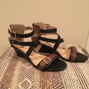 Classic Black/Cognac Stack Wedge Strappy Sandal 9M
